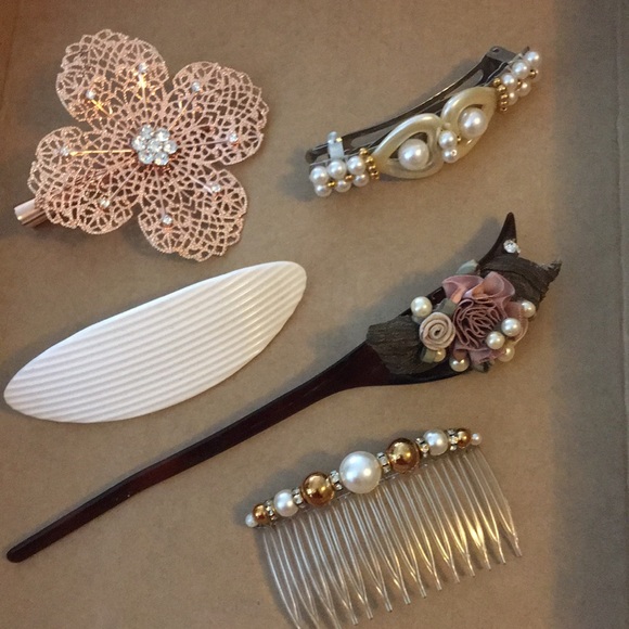 vintage Lucite hair barrettes pick  france clip